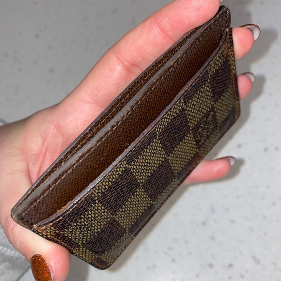 Louis Vuitton Card Holder - Picture 2 of 9
